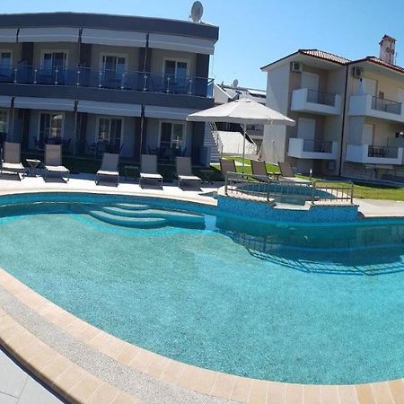 Finikas Garden Beach Resort Nikiti المظهر الخارجي الصورة