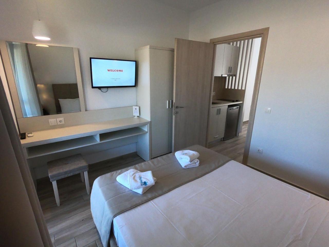 Finikas Garden Beach Resort Nikiti المظهر الخارجي الصورة
