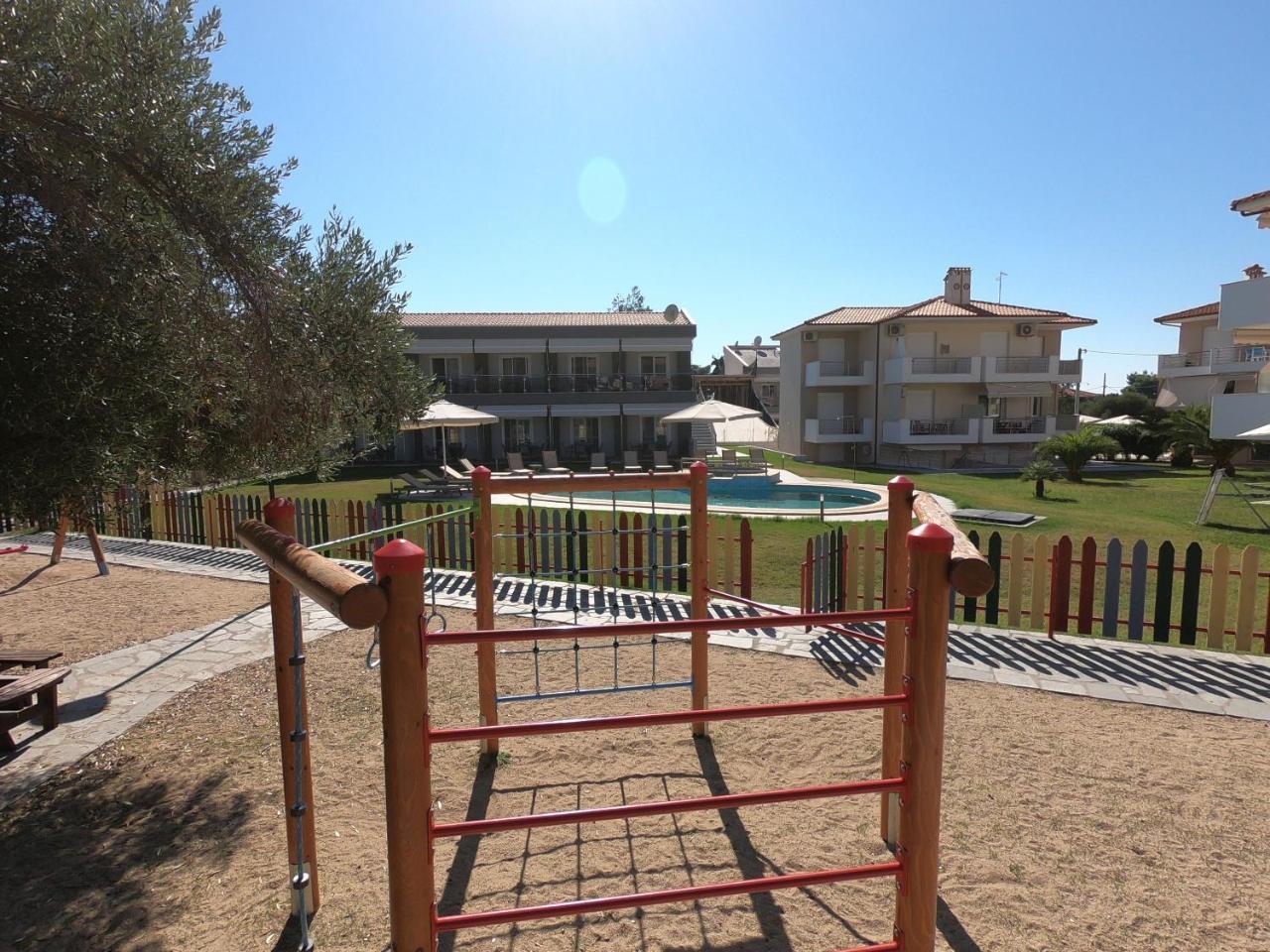 Finikas Garden Beach Resort Nikiti المظهر الخارجي الصورة